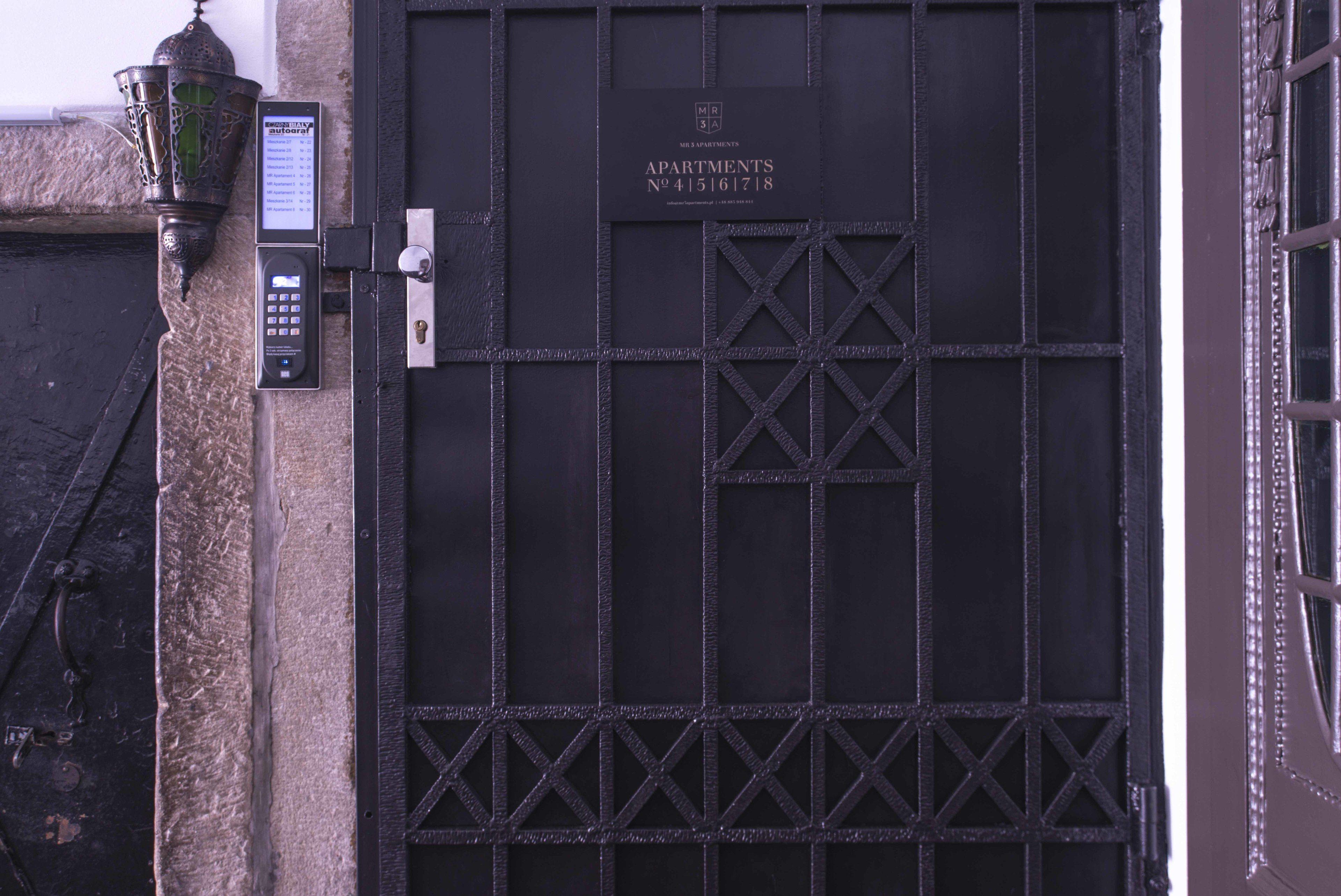 Mr 3 Apartments — Photos 1